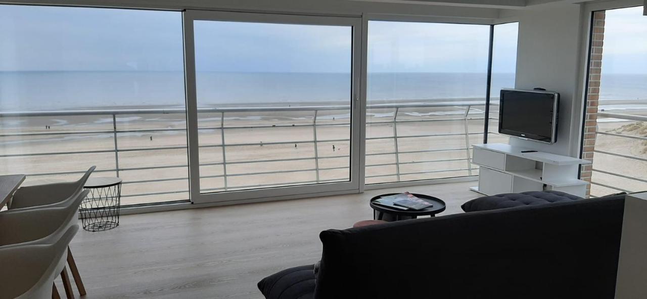 Appartment With Frontal Sea View With 3 Bedrooms Koksijde Εξωτερικό φωτογραφία