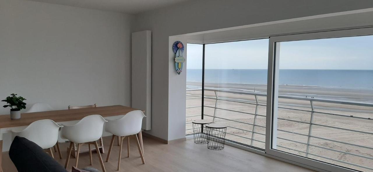 Appartment With Frontal Sea View With 3 Bedrooms Koksijde Εξωτερικό φωτογραφία