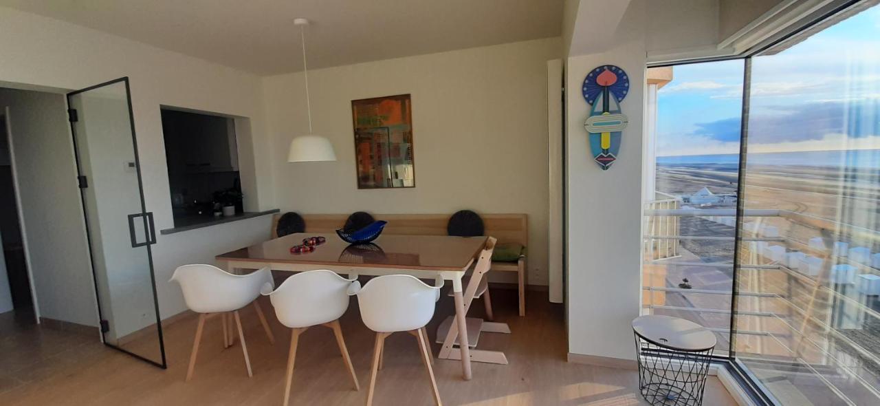 Appartment With Frontal Sea View With 3 Bedrooms Koksijde Εξωτερικό φωτογραφία