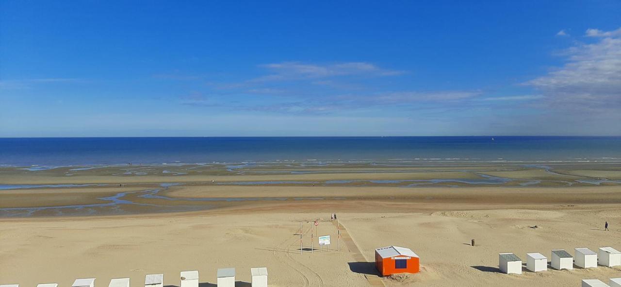 Appartment With Frontal Sea View With 3 Bedrooms Koksijde Εξωτερικό φωτογραφία